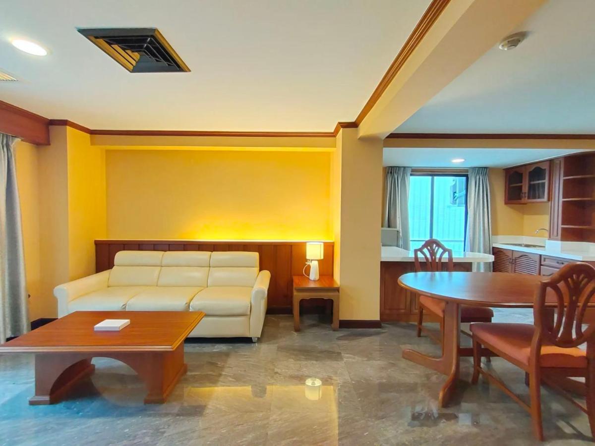 Ebina House - SHA Extra Plus Bangkok Esterno foto