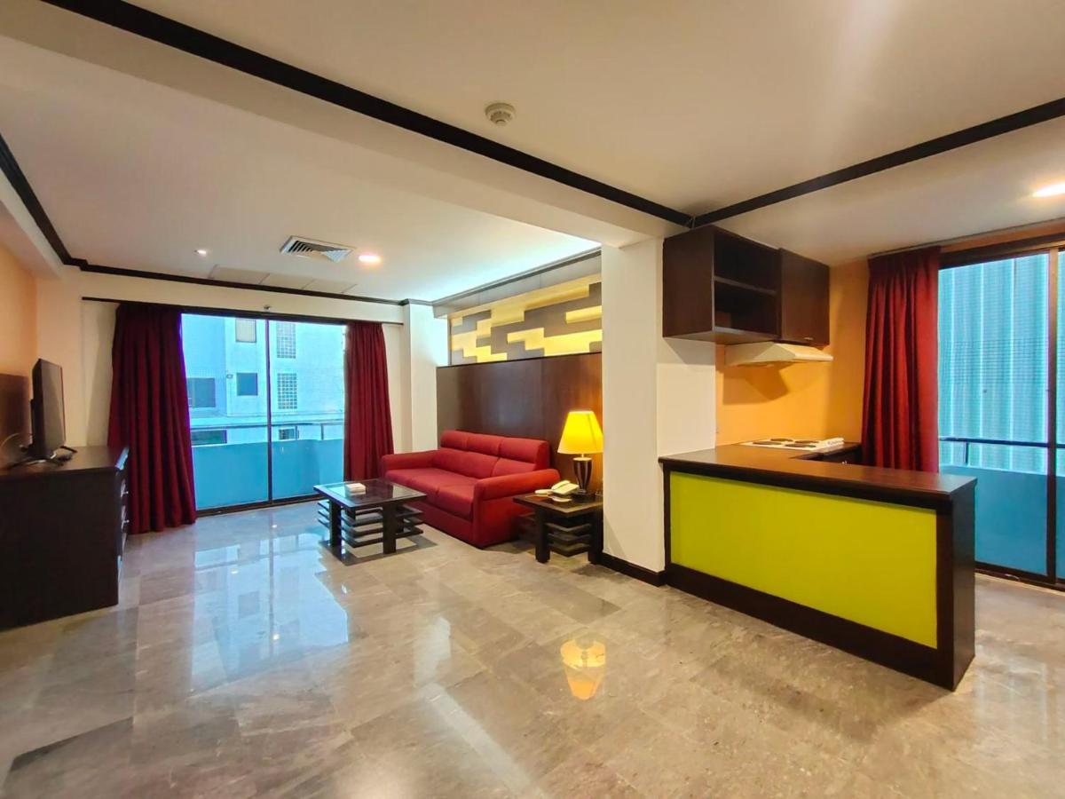 Ebina House - SHA Extra Plus Bangkok Esterno foto