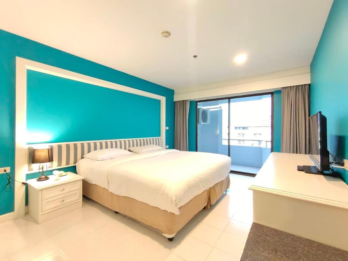Ebina House - SHA Extra Plus Bangkok Esterno foto
